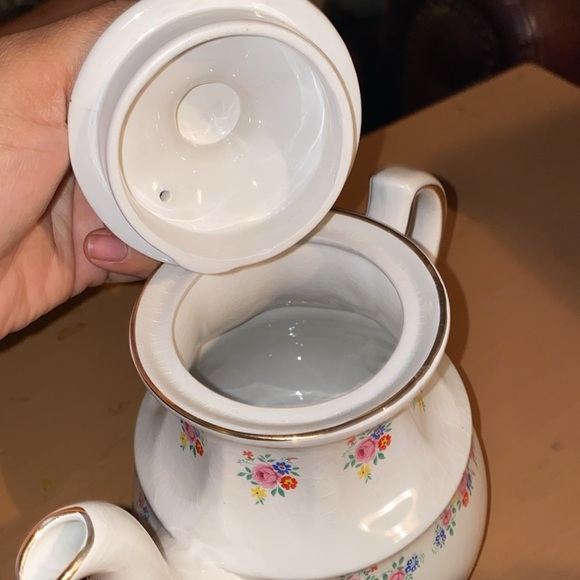 Antique Ellgreave England Centenary #1066 teapot, Genuine Ironstone - Picture 5 of 6